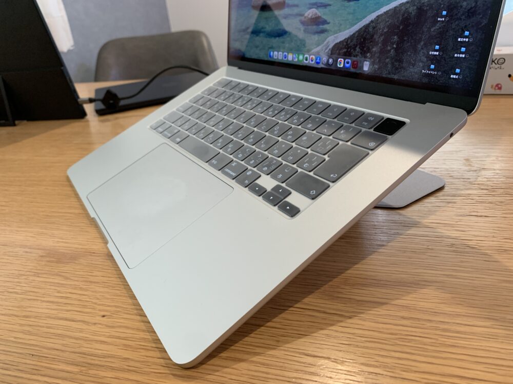 PCスタンド前面